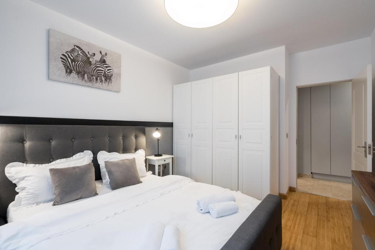 Happy Bubble I Timpuri Noi 1Br Apt 4 Ppl Bucharest Exterior photo