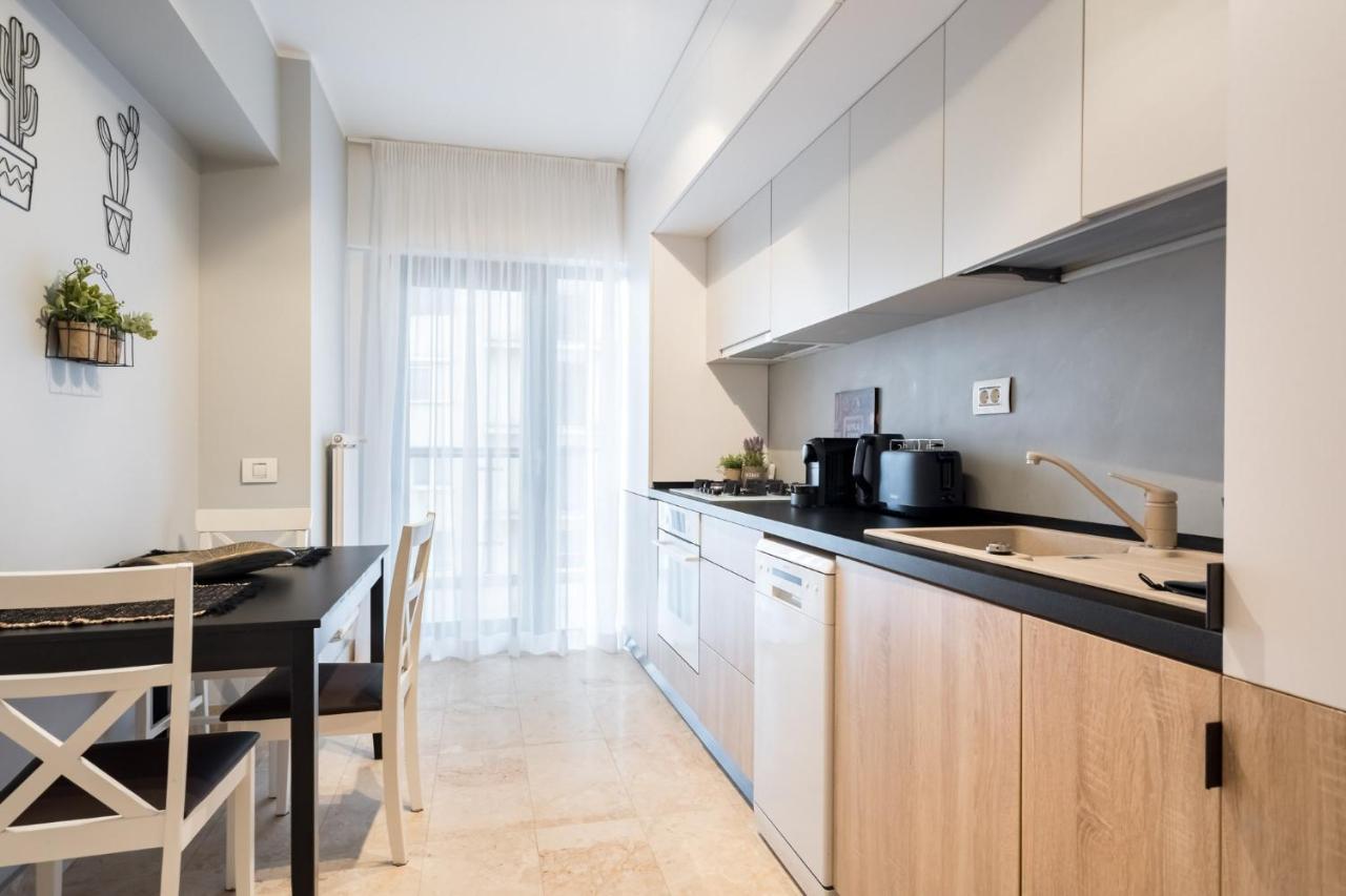 Happy Bubble I Timpuri Noi 1Br Apt 4 Ppl Bucharest Exterior photo